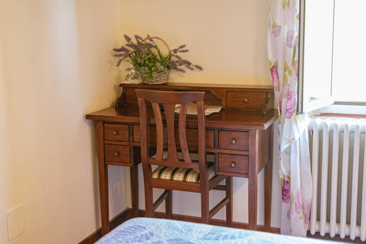 Two Connecting Double Rooms,1127557152:JPEG